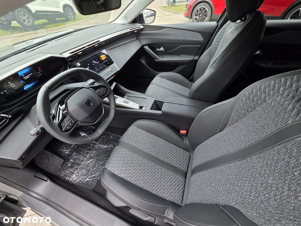 Peugeot 308 1.5 BlueHDi Allure S&S EAT8 - 11