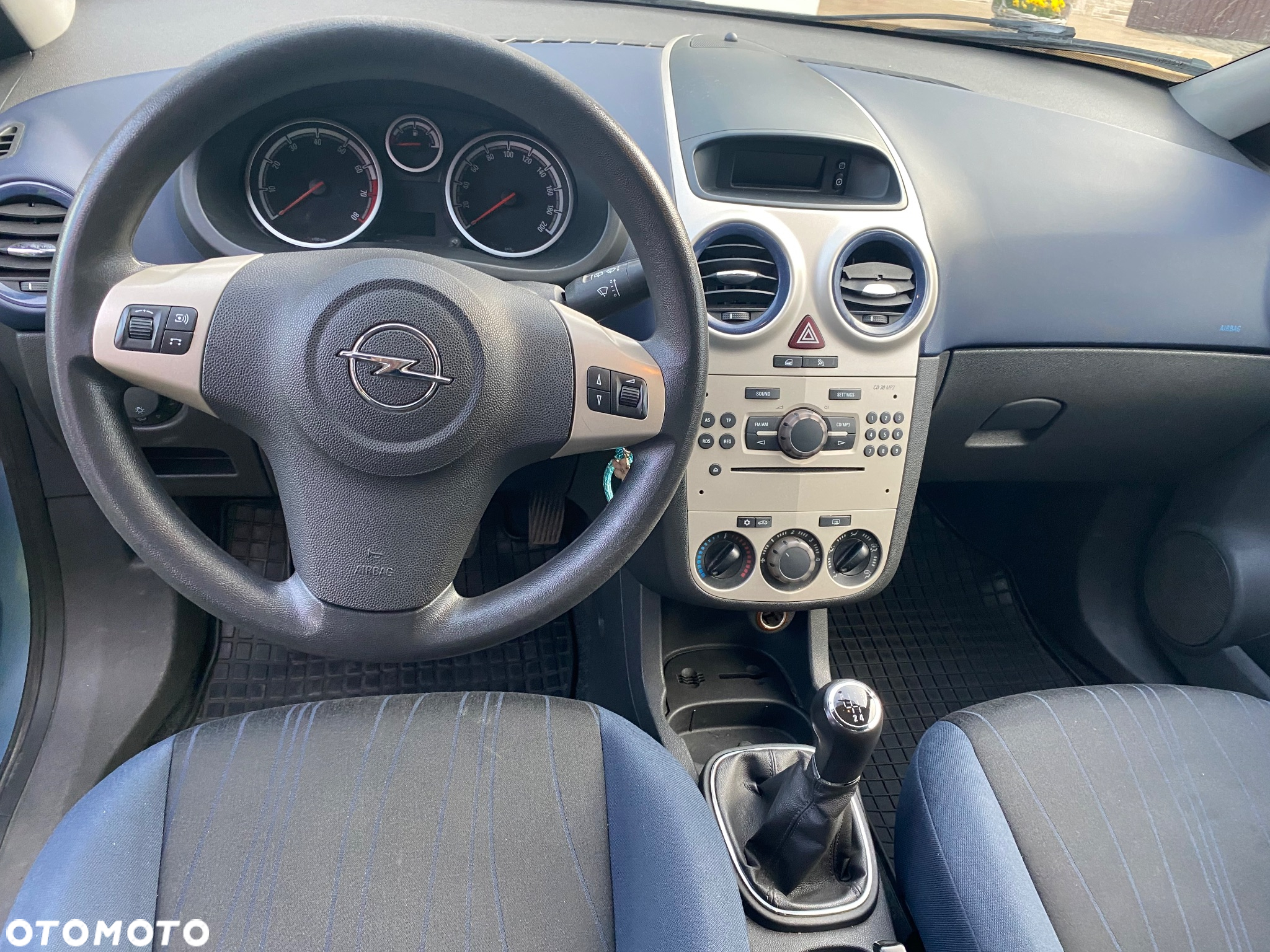 Opel Corsa 1.2 16V - 7