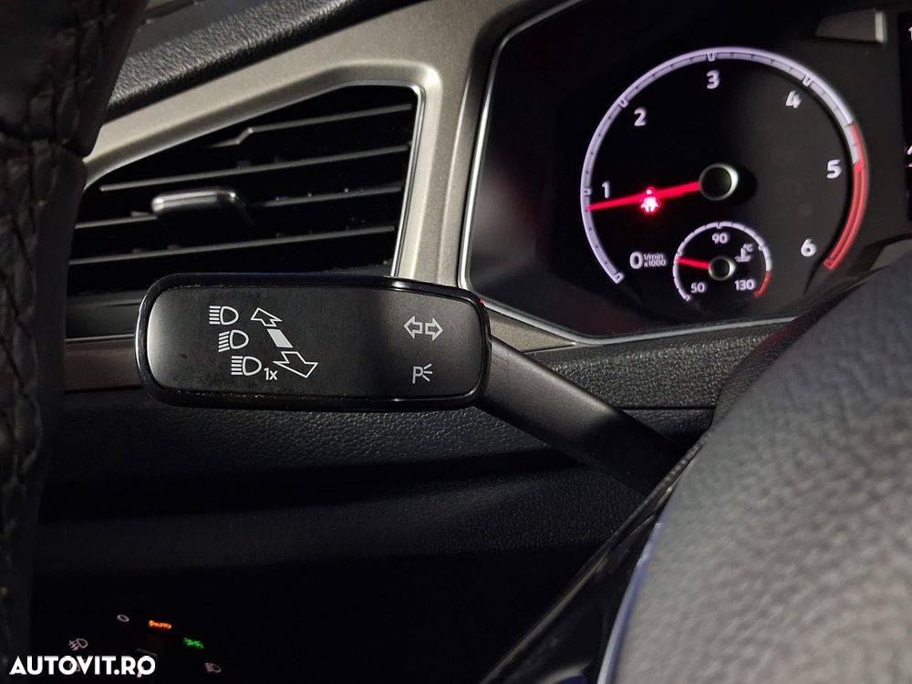 Volkswagen T-Roc 2.0 TDI DSG Design - 18