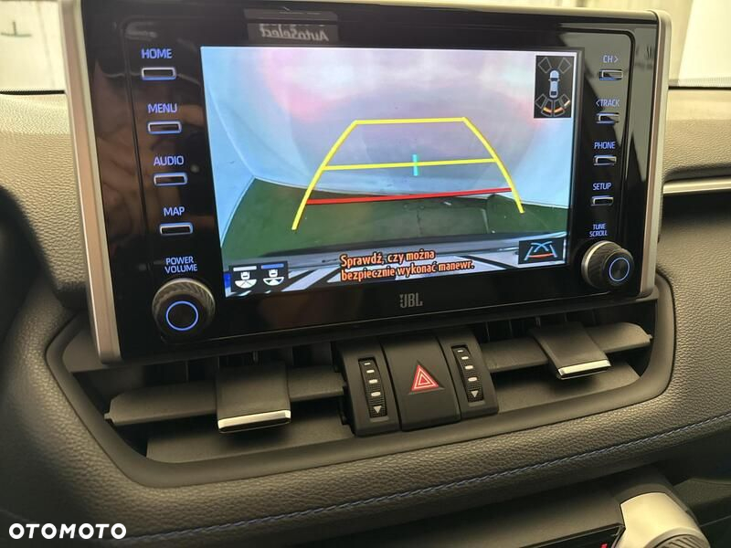 Toyota RAV4 - 16