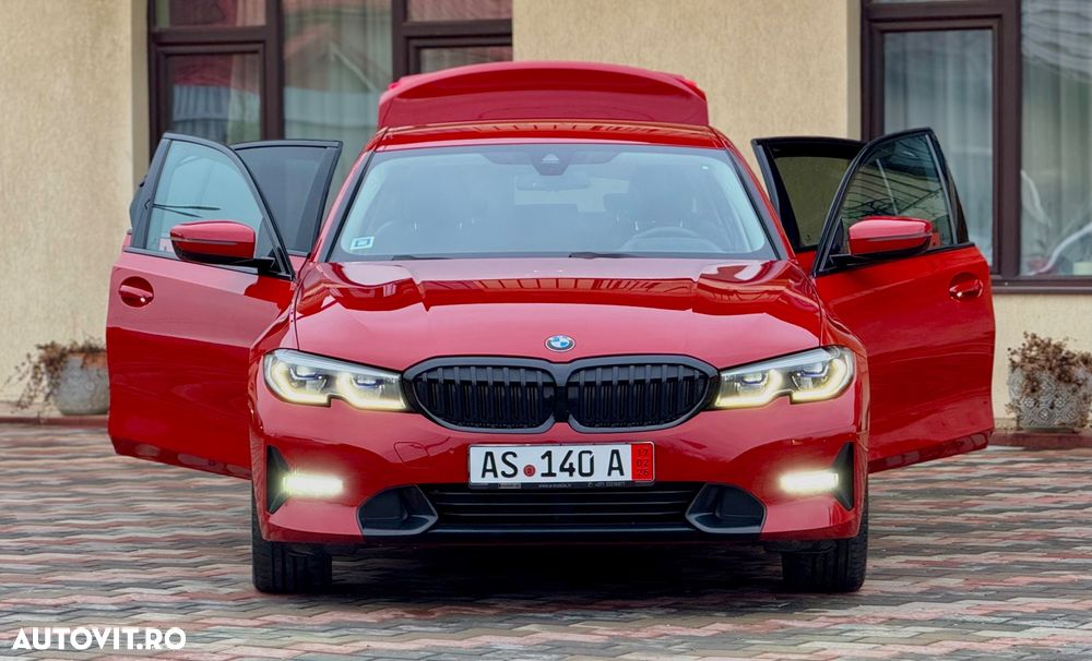 BMW Seria 3 320d Aut. xDrive Luxury Line - 32
