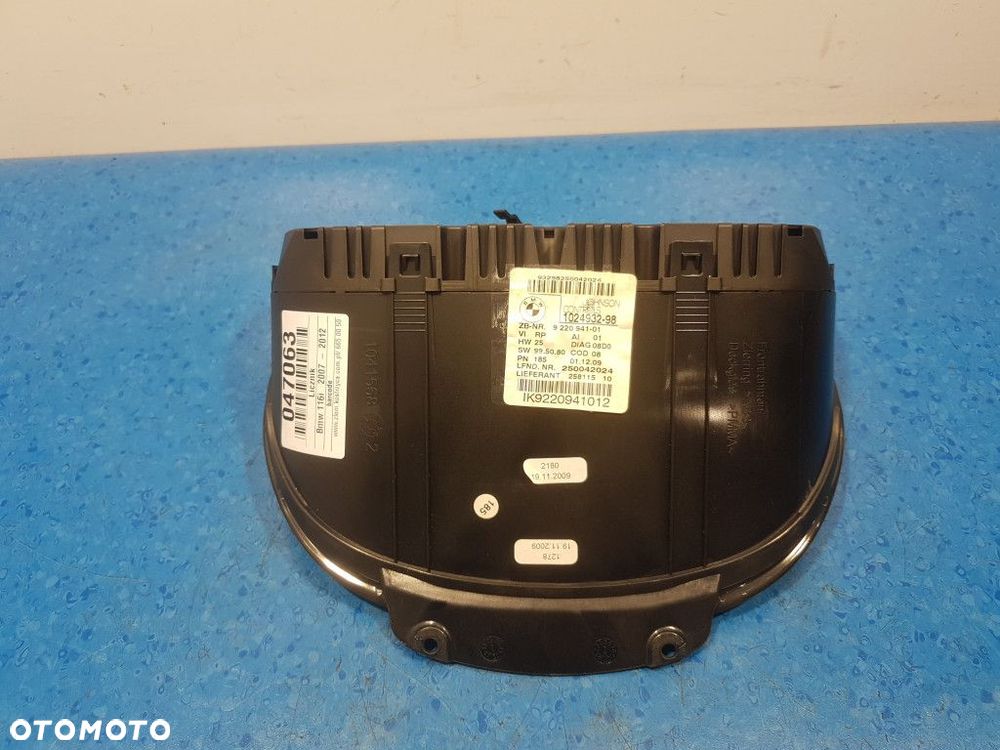BMW E81 LIFT 2.0 16V N43  LICZNIK 9220941-01 - 5