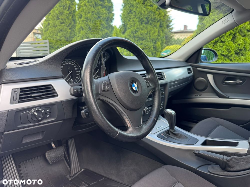 BMW Seria 3 320d DPF - 5