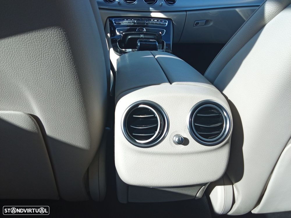 Mercedes-Benz E 300 de Avantgarde - 31