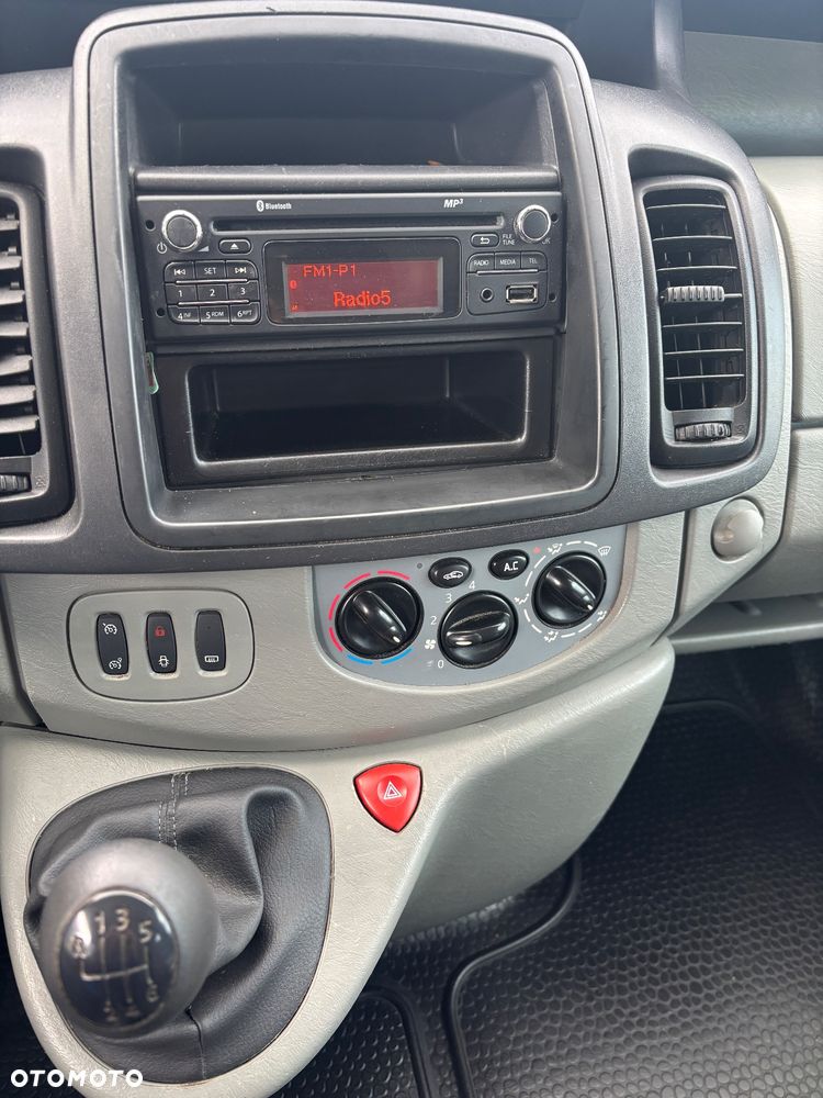 Opel Vivaro 2.0 CDTI L1H1 DPF - 19