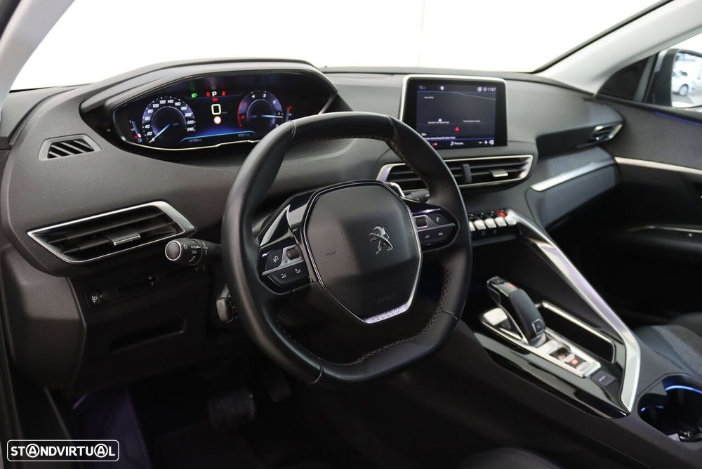 Peugeot 3008 1.5 BlueHDi Allure Pack EAT8 - 4