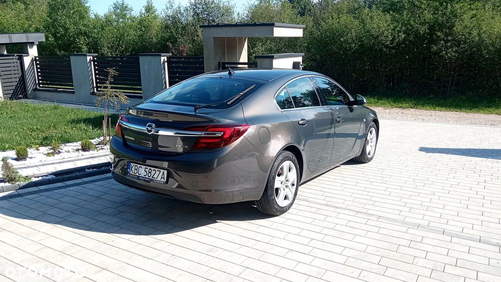 Opel Insignia - 14