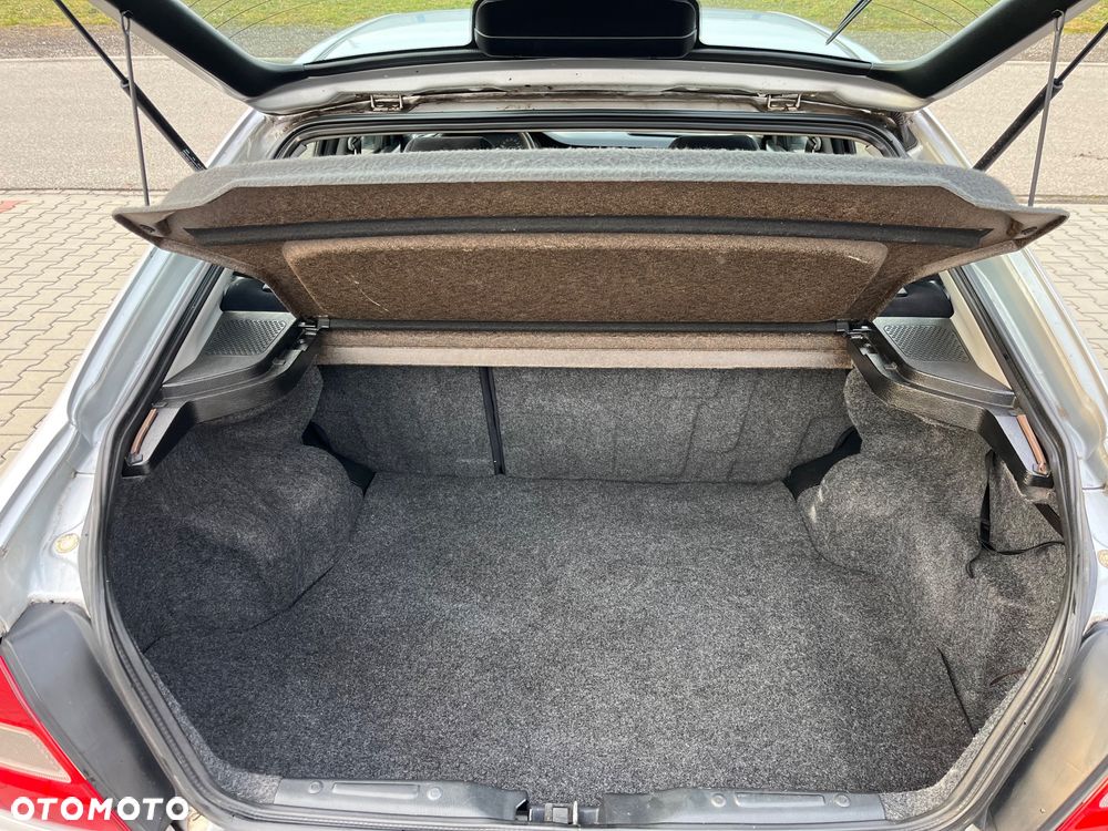 Honda Civic 1.4i S - 18