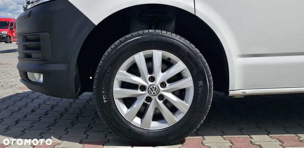 Volkswagen Transporter - 9