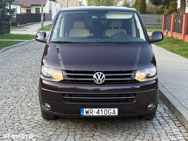 Volkswagen Multivan - 9