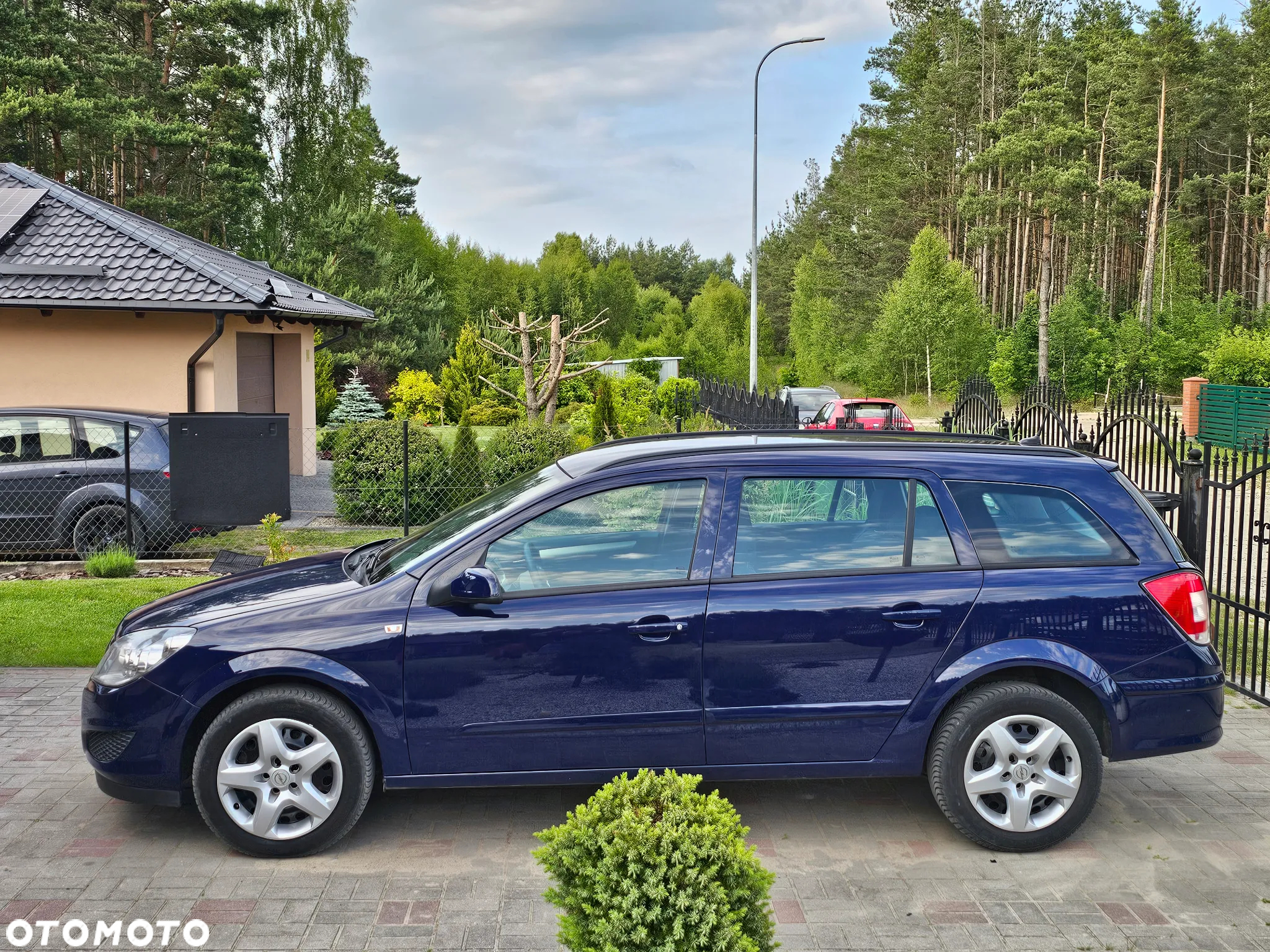 Opel Astra 1.9 CDTI Caravan DPF - 2