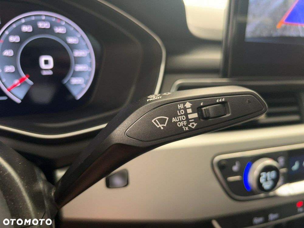 Audi A4 Limousine - 24