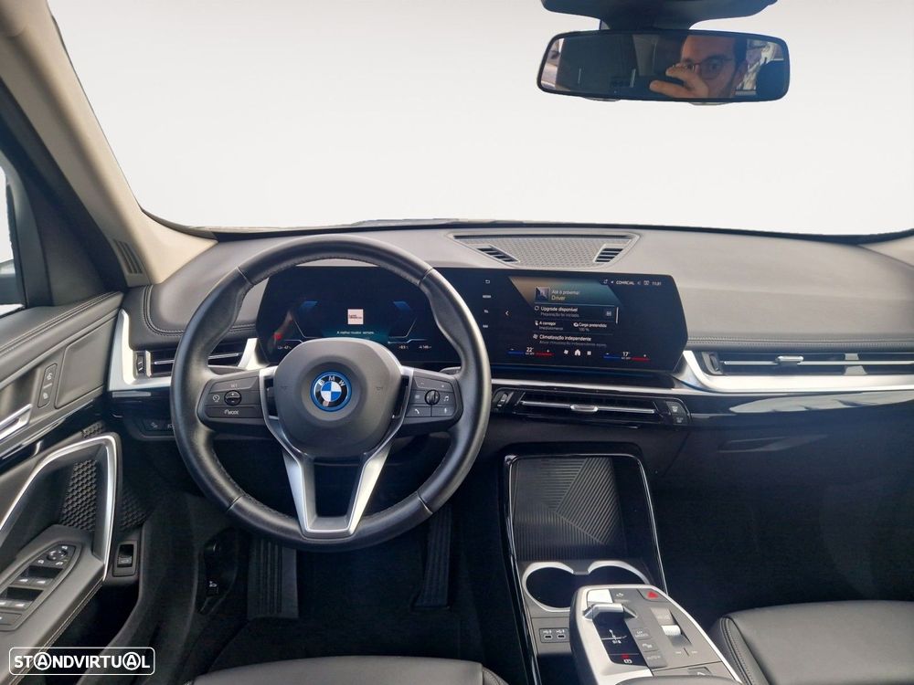 BMW iX1 eDrive20 - 7