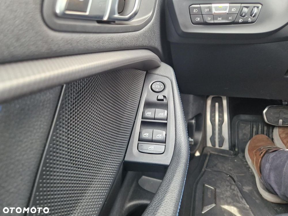 BMW Seria 1 118i M Sport - 26