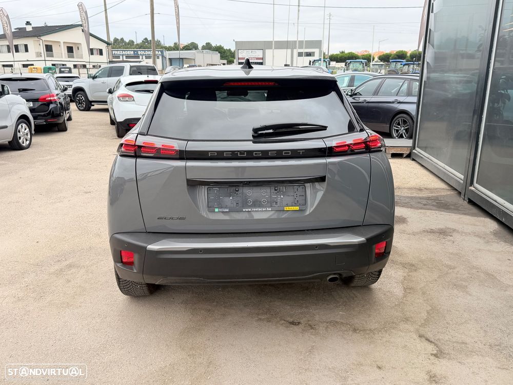 Peugeot 2008 1.2 PureTech Allure Pack - 5