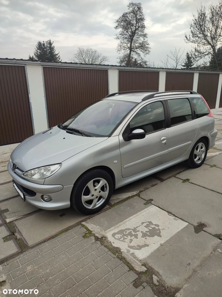 Peugeot 206 SW 75 Filou - 16