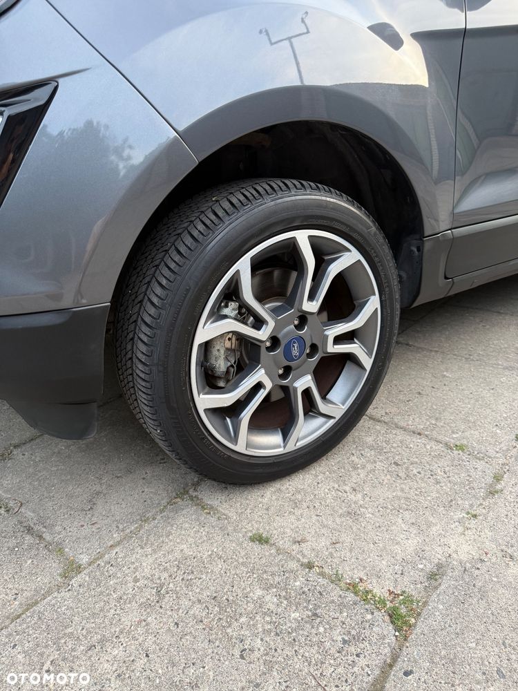 Ford EcoSport - 19