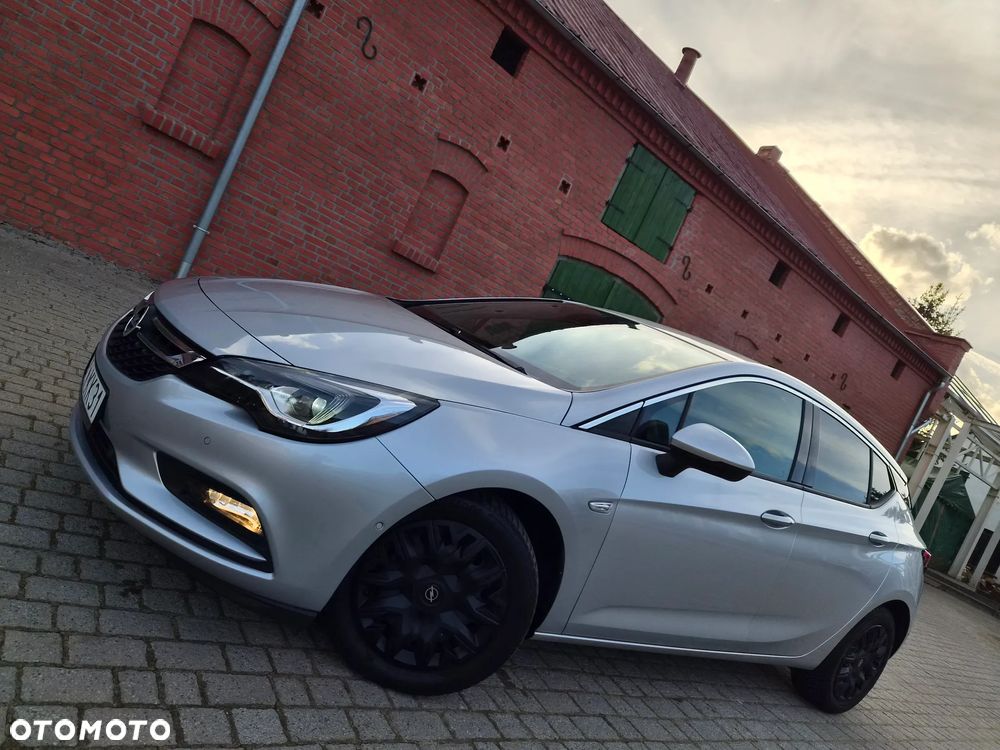 Opel Astra 1.4 Turbo Innovation - 2