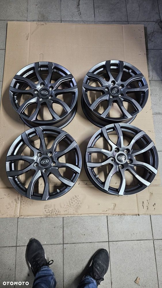 Felgi aluminiowe 17" 5x114,3 7x17 ET 47 Hyundai Kia Mazda Toyota