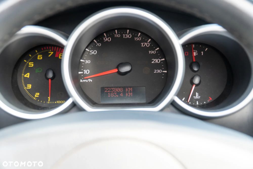 Renault Wind 1.6 16V 130 Dynamique - 15