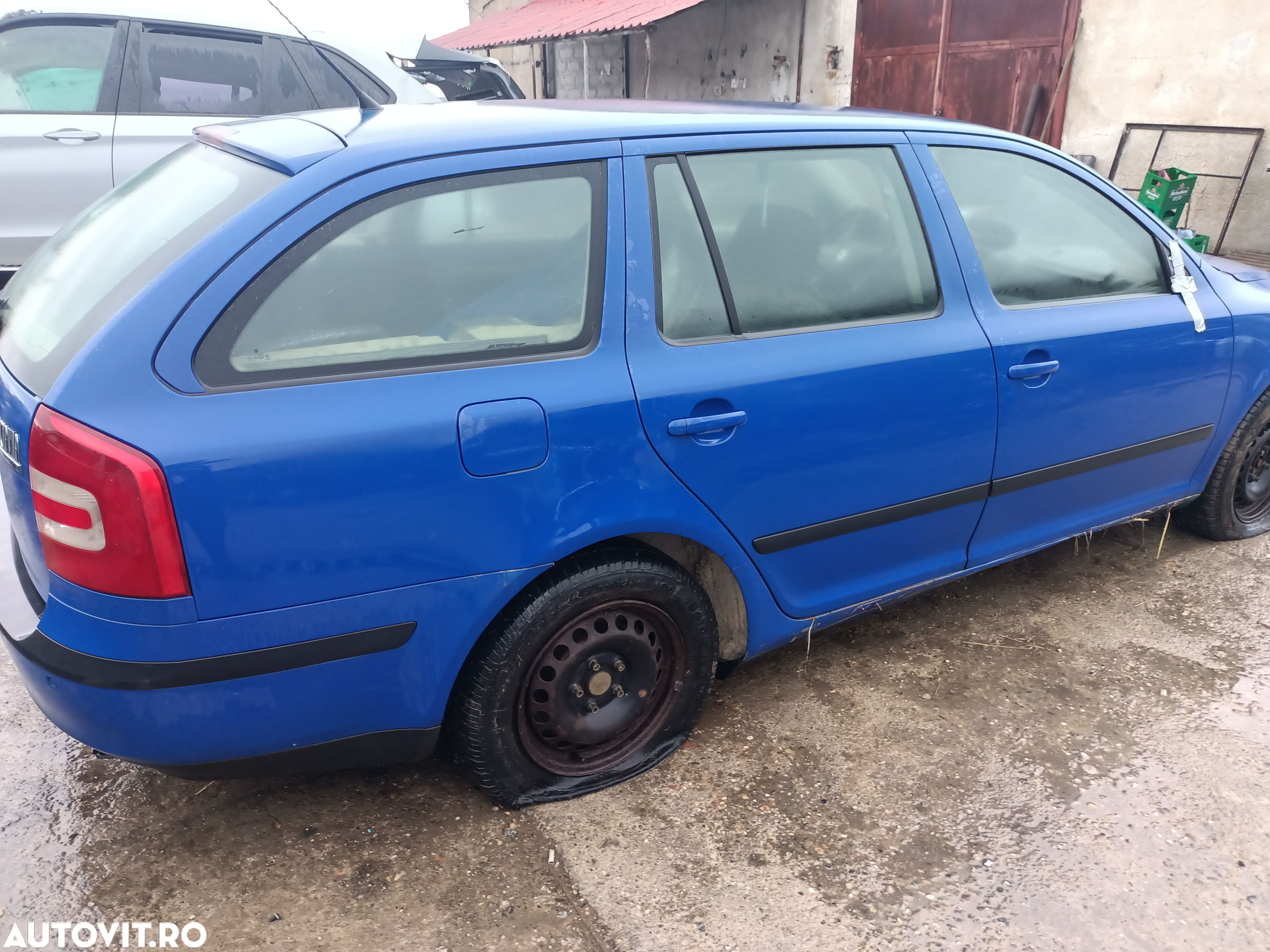 dezmembrez Skoda Octavia 2 1.9tdi cod motor bxe - 1