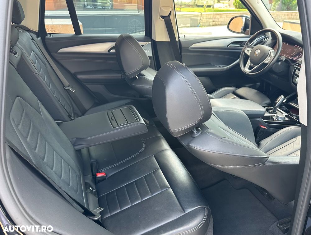 BMW X3 2021 — imagine 26