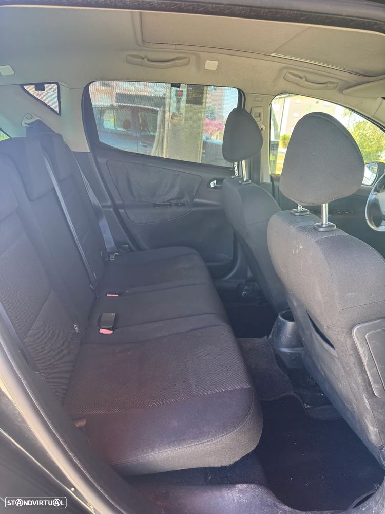 Peugeot 207 SW 1.4 Premium - 7