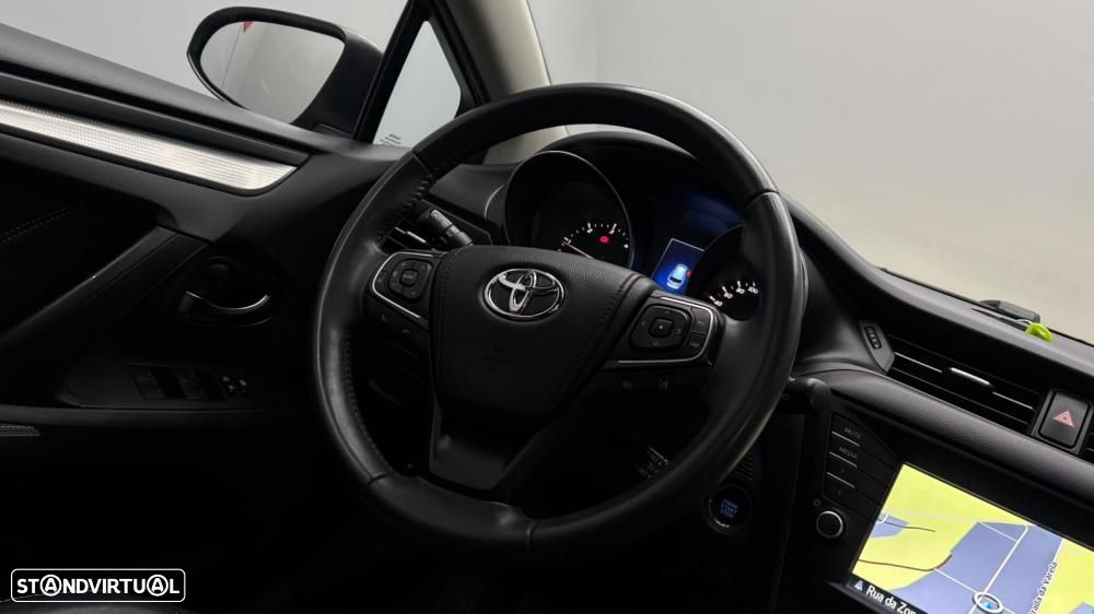 Toyota Avensis Touring Sports 2.0 D-4D Exclusive+GPS - 3