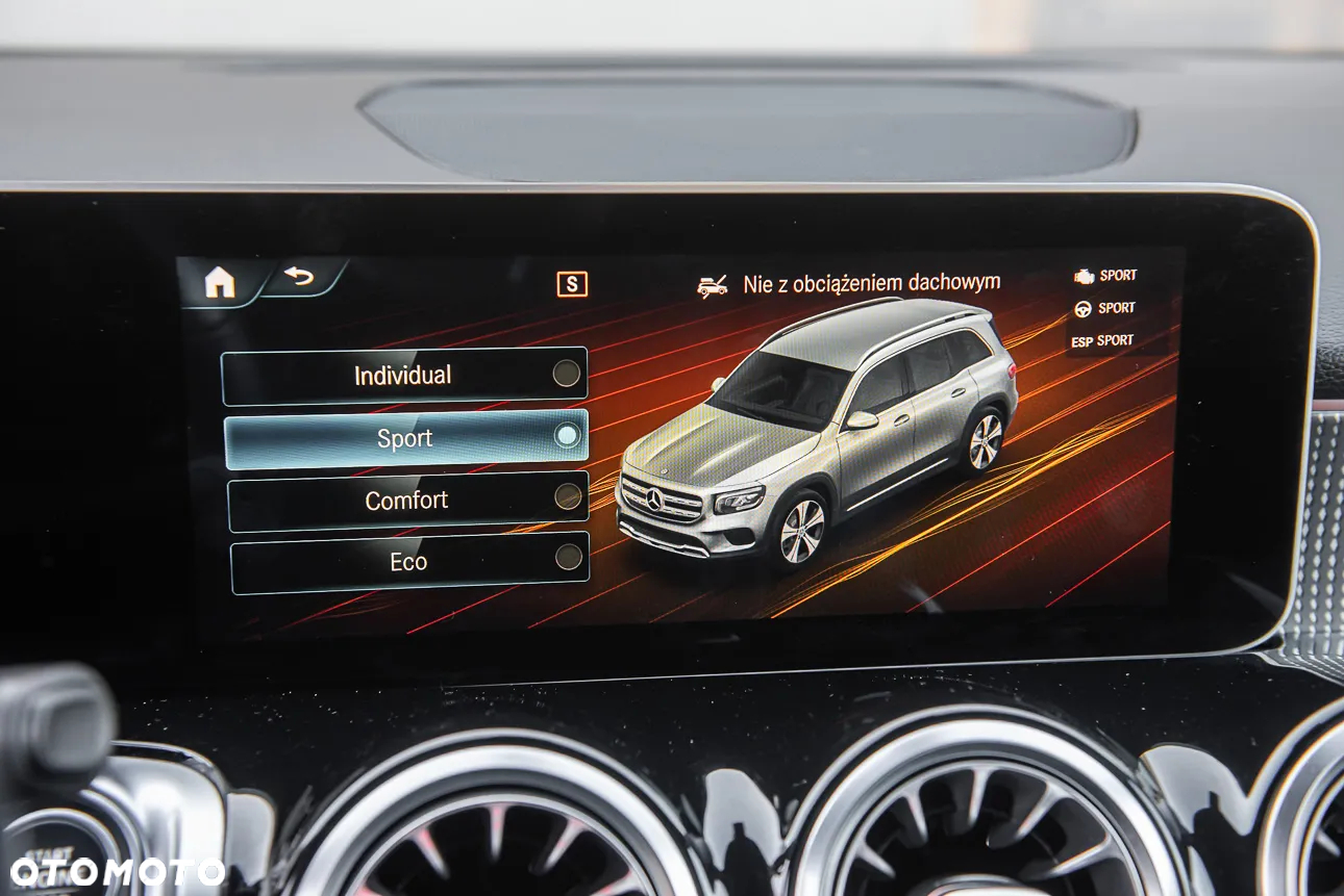 Mercedes-Benz GLB 250 4-Matic 8G-DCT - 22
