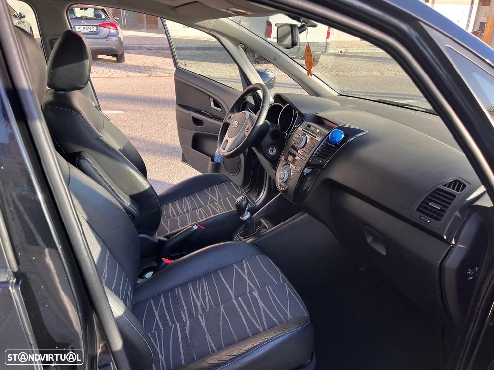 Kia Venga 1.4 CRDi TX ISG - 16