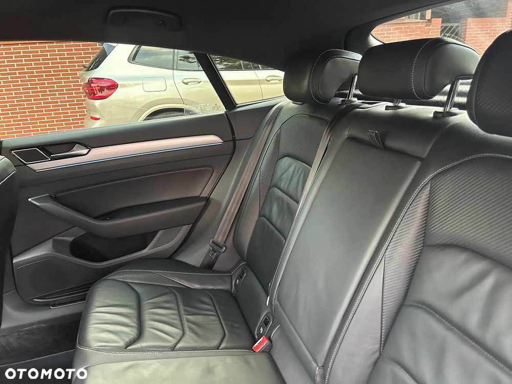Volkswagen Arteon 2.0 TSI 4Motion R-Line DSG - 17