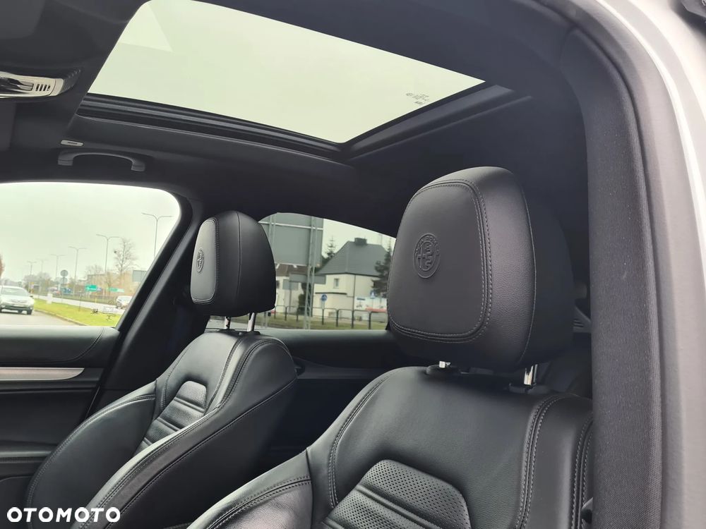 Alfa Romeo Stelvio 2.0 Turbo Executive Q4 - 11