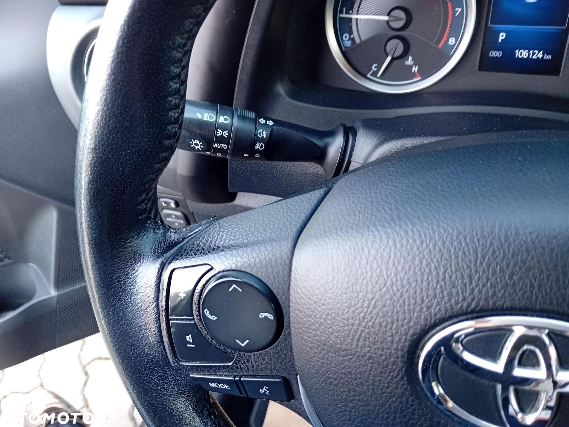 Toyota Corolla 1.6 Premium MS EU6 - 16