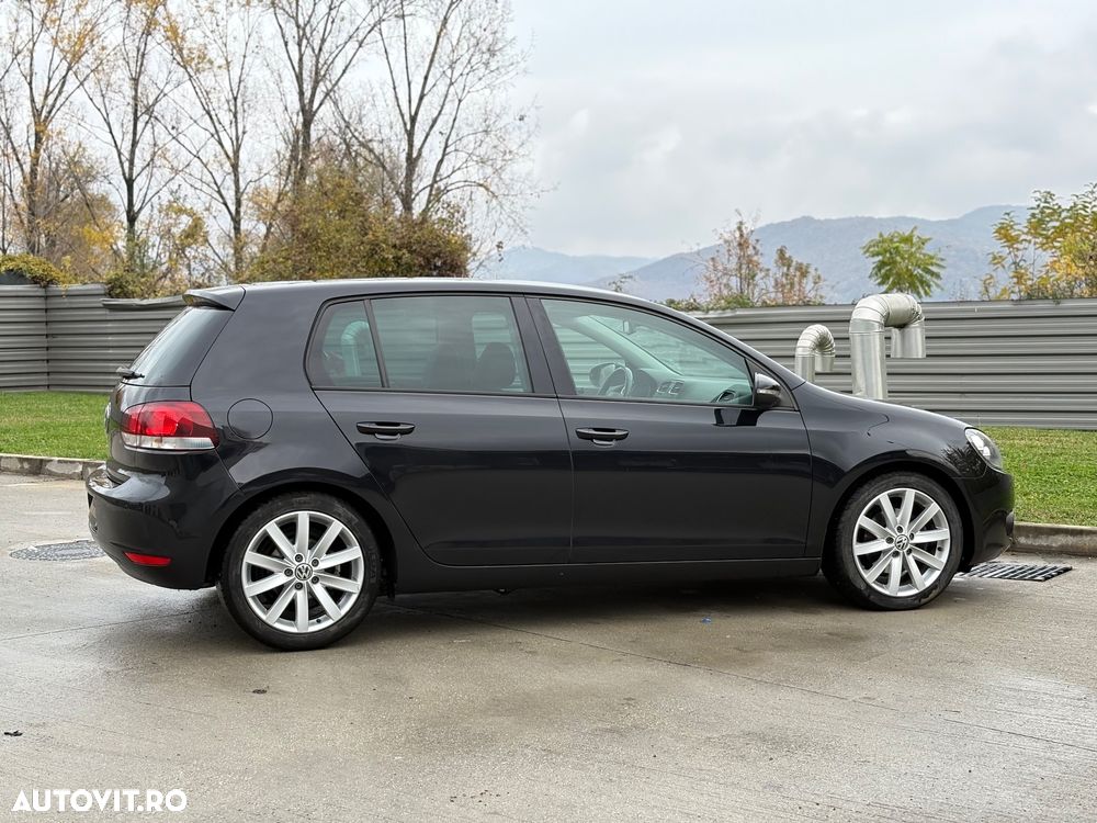 Volkswagen Golf 1.4 TSI Highline - 9