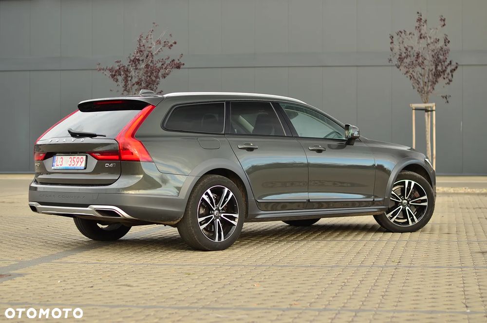 Volvo V90 Cross Country 2018 photo 5