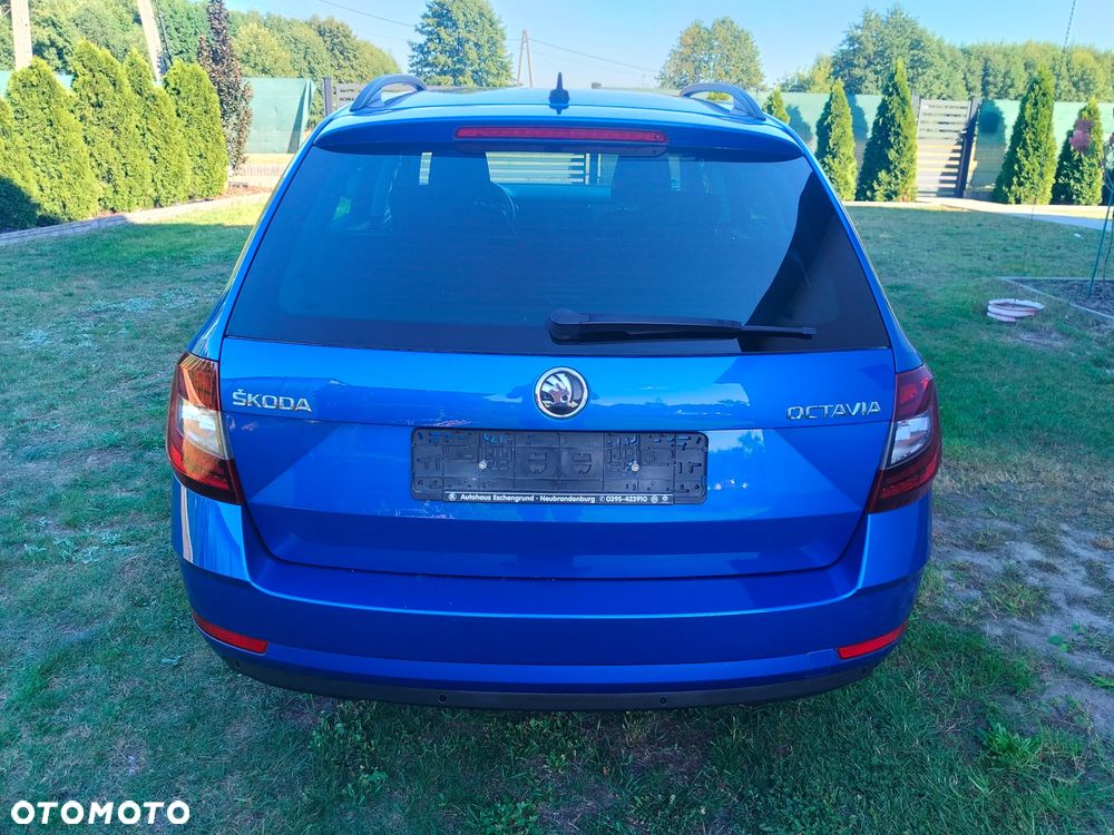 Skoda Octavia - 8