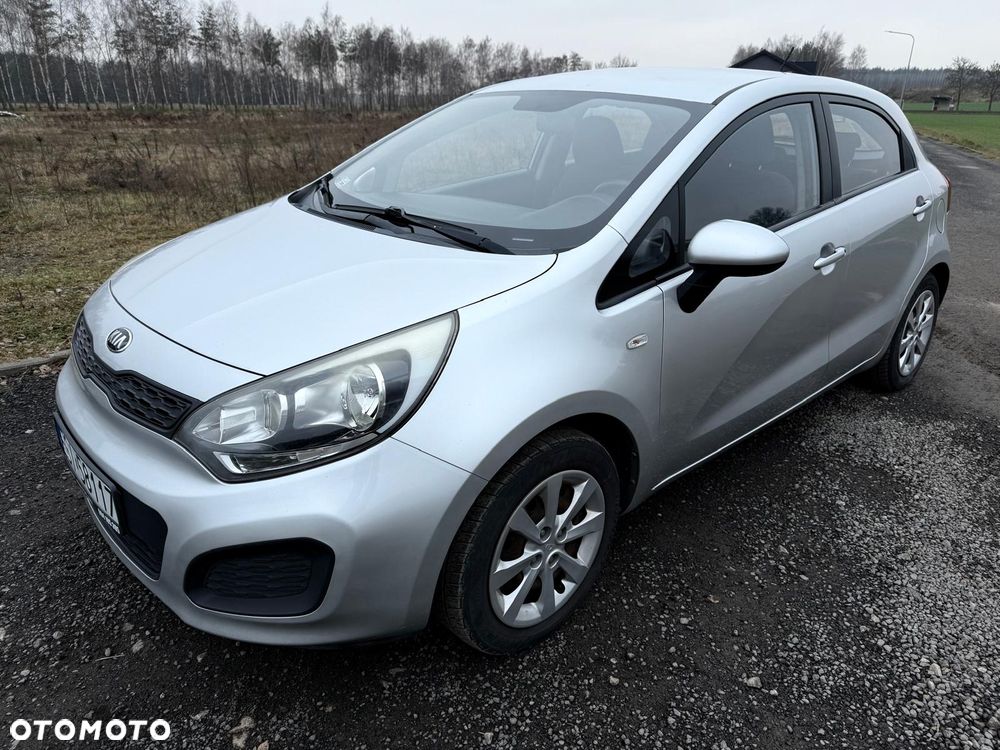 Kia Rio 1.2 Dream Team Edition - 2