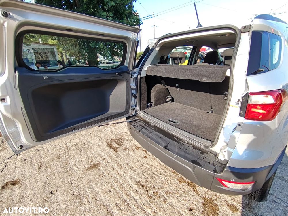 Ford EcoSport - 4