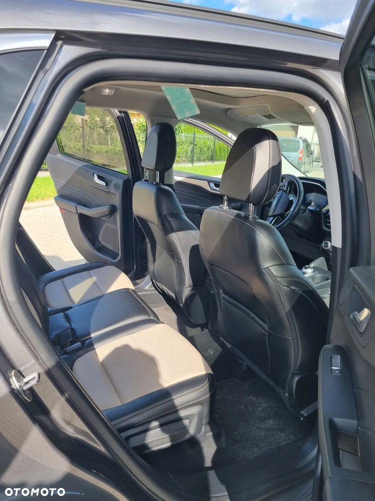 Ford Escape 2.0 EcoBoost AWD Titanium - 16