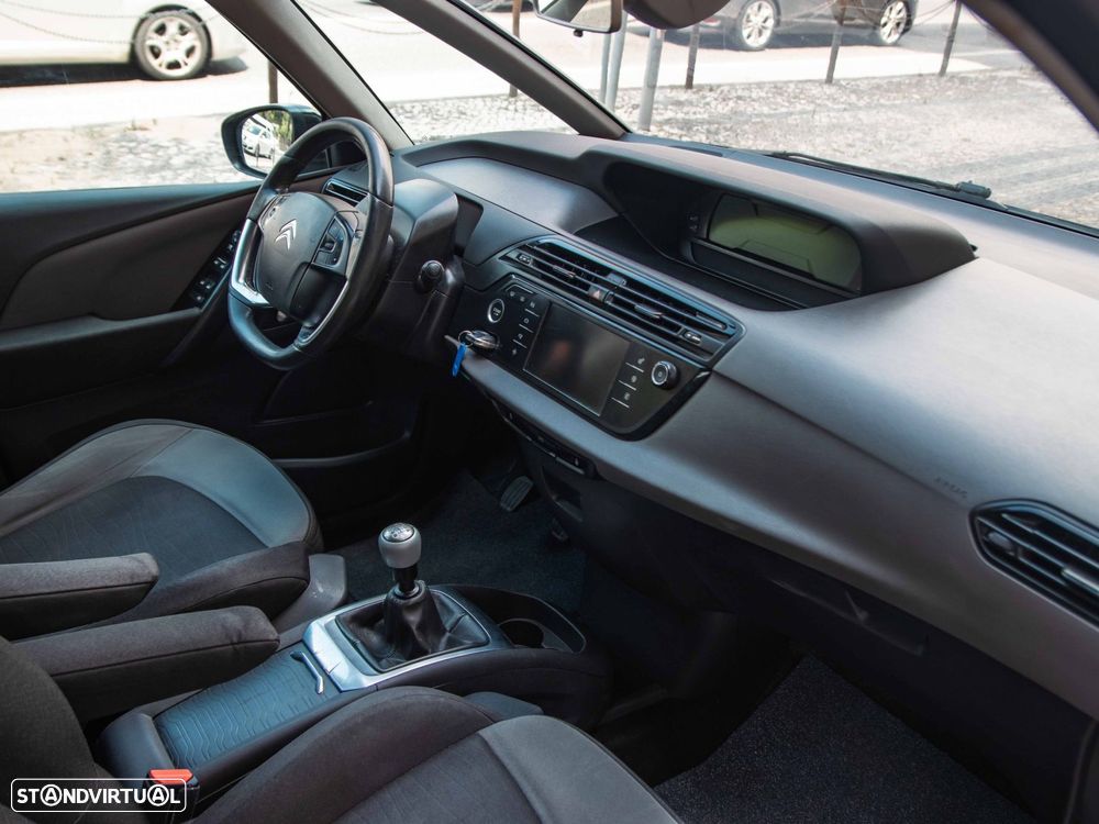 Citroën C4 Picasso 1.6 e-HDi Seduction - 23