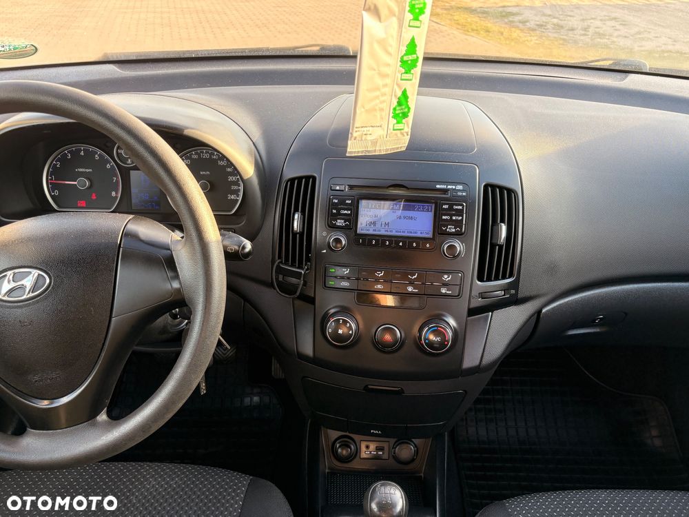 Hyundai i30 1.4 Blue Comfort - 13