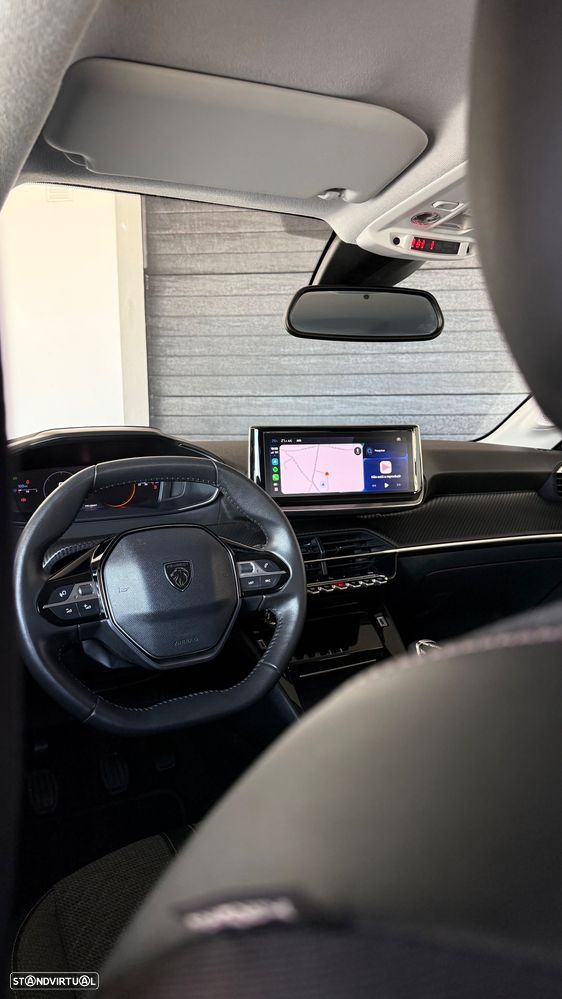 Peugeot 208 1.2 PureTech Allure - 6