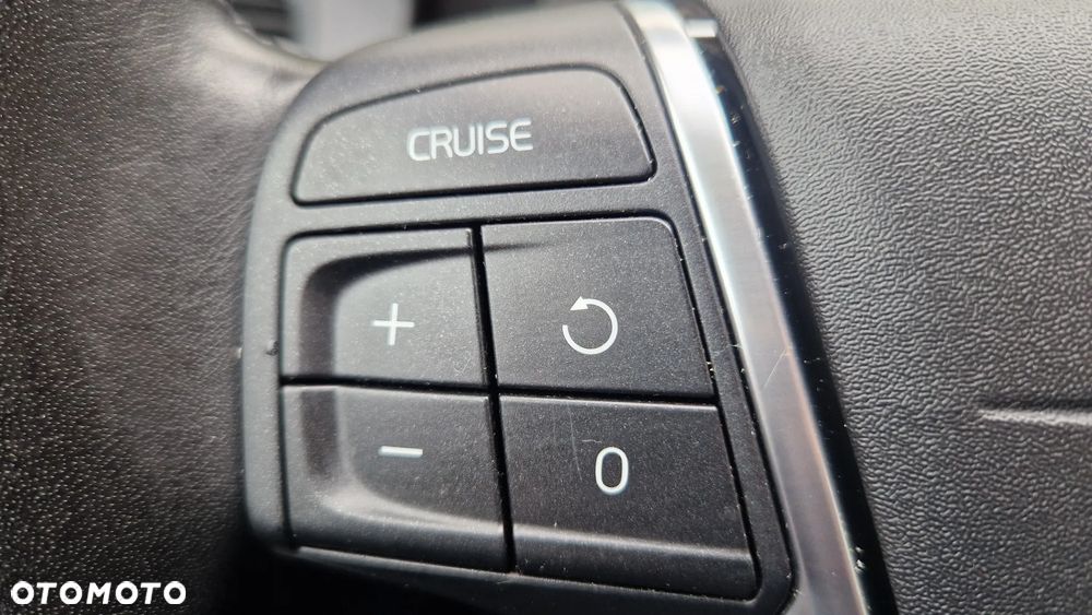Volvo XC 60 D3 Momentum - 24