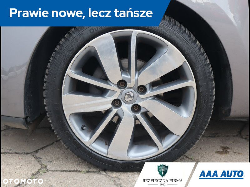 Renault Clio - 12