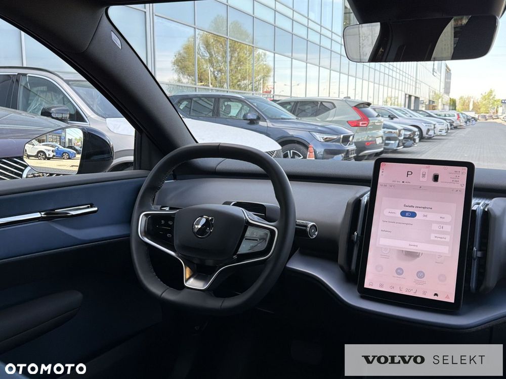 Volvo EX30 - 12