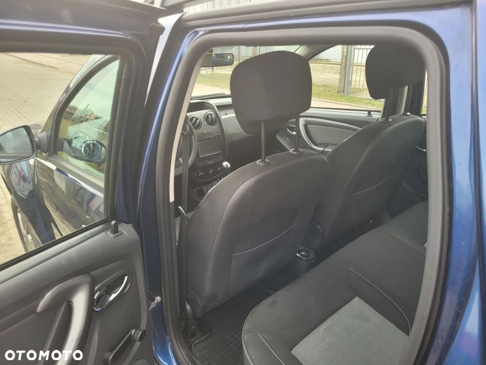 Dacia Duster SCe 115 4x2 Laureate - 13