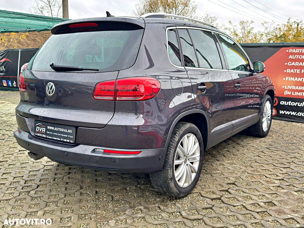 Volkswagen Tiguan 2.0 TDI SCR 4MOTION BlueMotion Technology DSG Lounge Sport & Style - 8