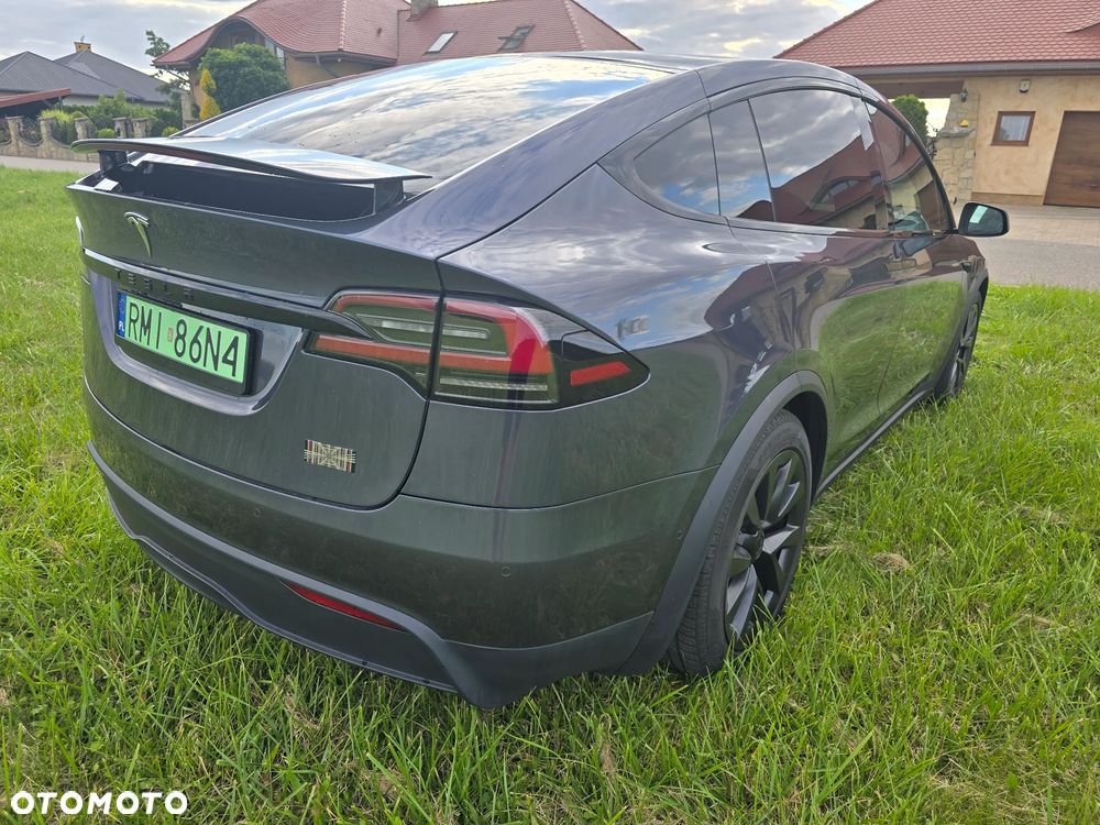 Tesla Model X Plaid - 4