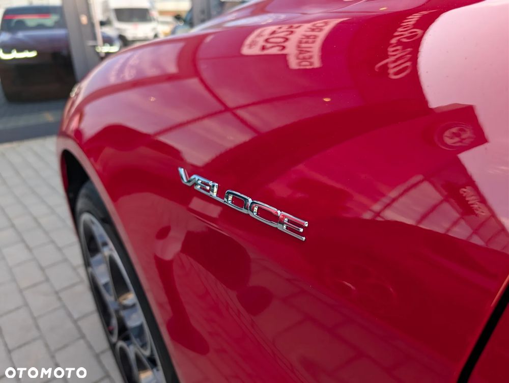 Alfa Romeo Giulia 2.0 Turbo Veloce - 8