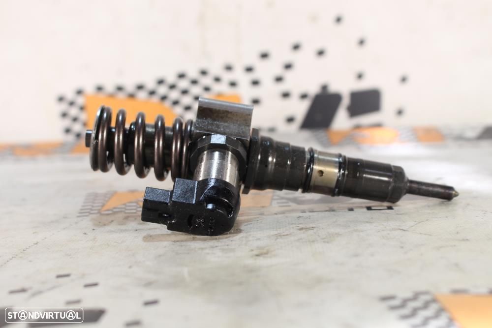 Injetor Audi A4 (8Ec, B7)  03G130073s / 03G 130 073 S - 5